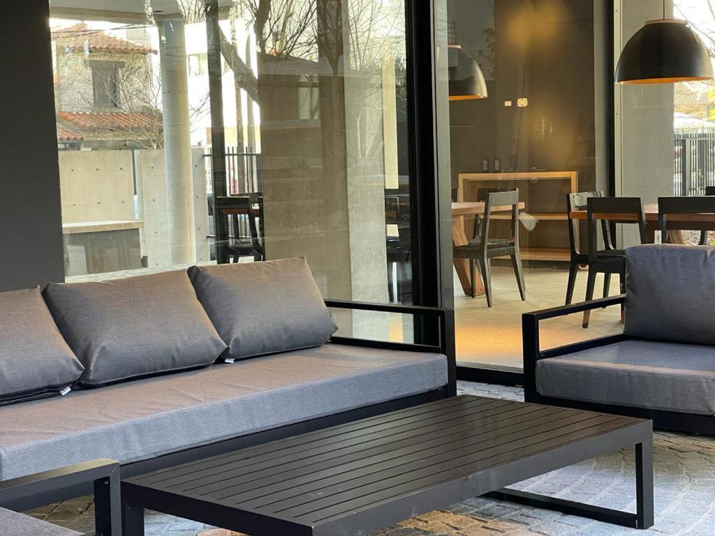 304 San Lorenzo